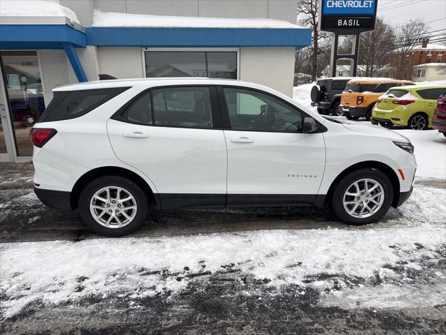 used 2022 Chevrolet Equinox car, priced at $21,000