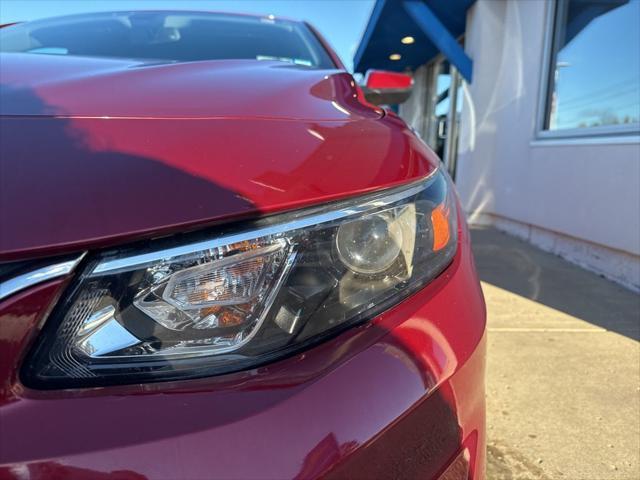 used 2018 Chevrolet Malibu car, priced at $15,900