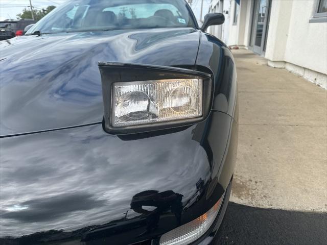 used 1998 Chevrolet Corvette car, priced at $14,000