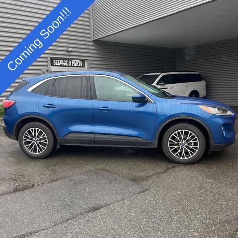 used 2022 Ford Escape car, priced at $24,900