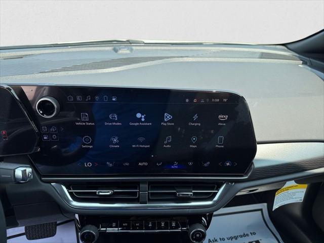 used 2025 Chevrolet Equinox EV car, priced at $34,000