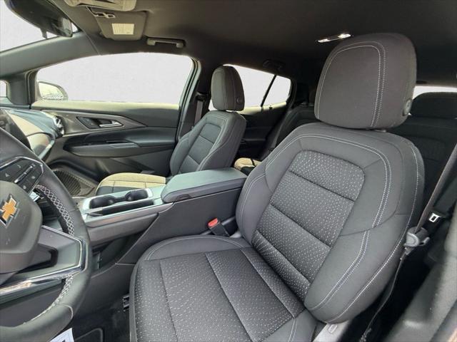 used 2025 Chevrolet Equinox EV car, priced at $34,000