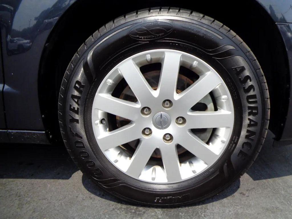 used 2014 Chrysler Town & Country car, priced at $8,995