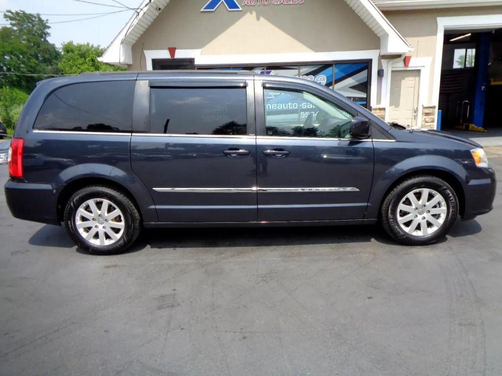 used 2014 Chrysler Town & Country car, priced at $8,995