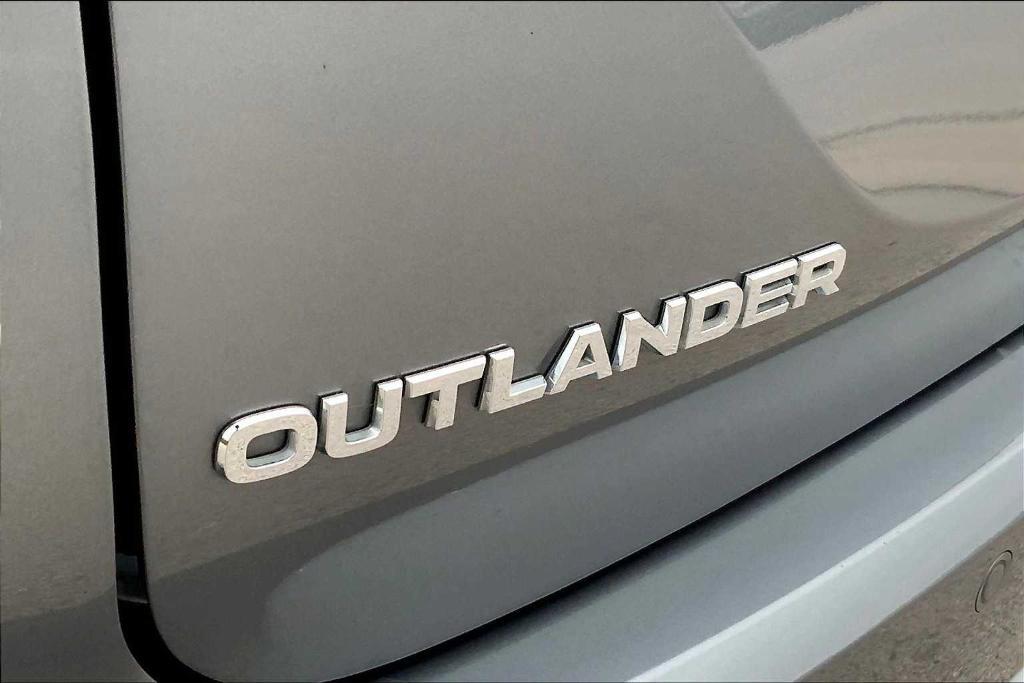 used 2023 Mitsubishi Outlander car, priced at $26,355