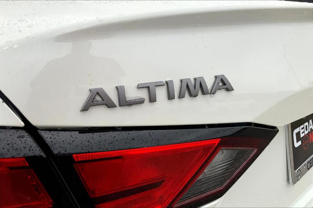 new 2024 Nissan Altima car, priced at $29,680