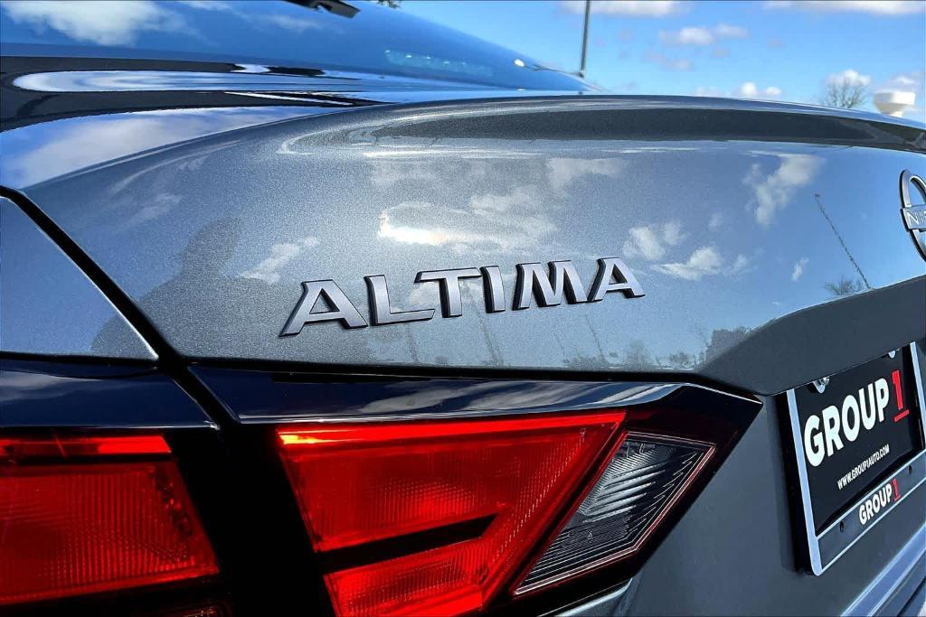 new 2025 Nissan Altima car, priced at $34,030
