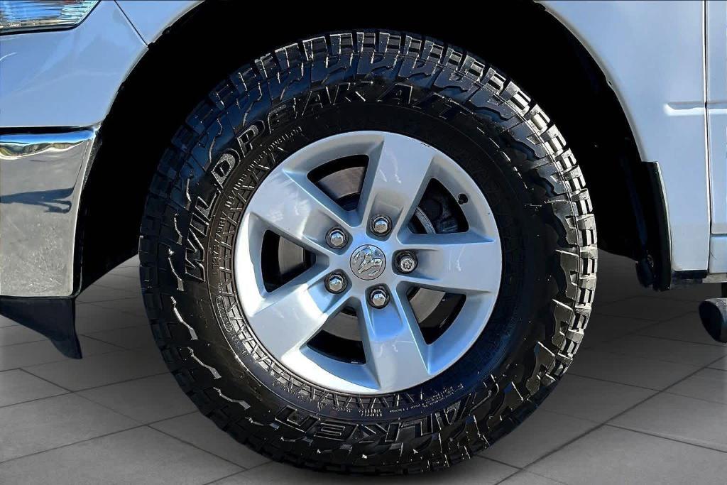 used 2019 Ram 1500 Classic car, priced at $14,788