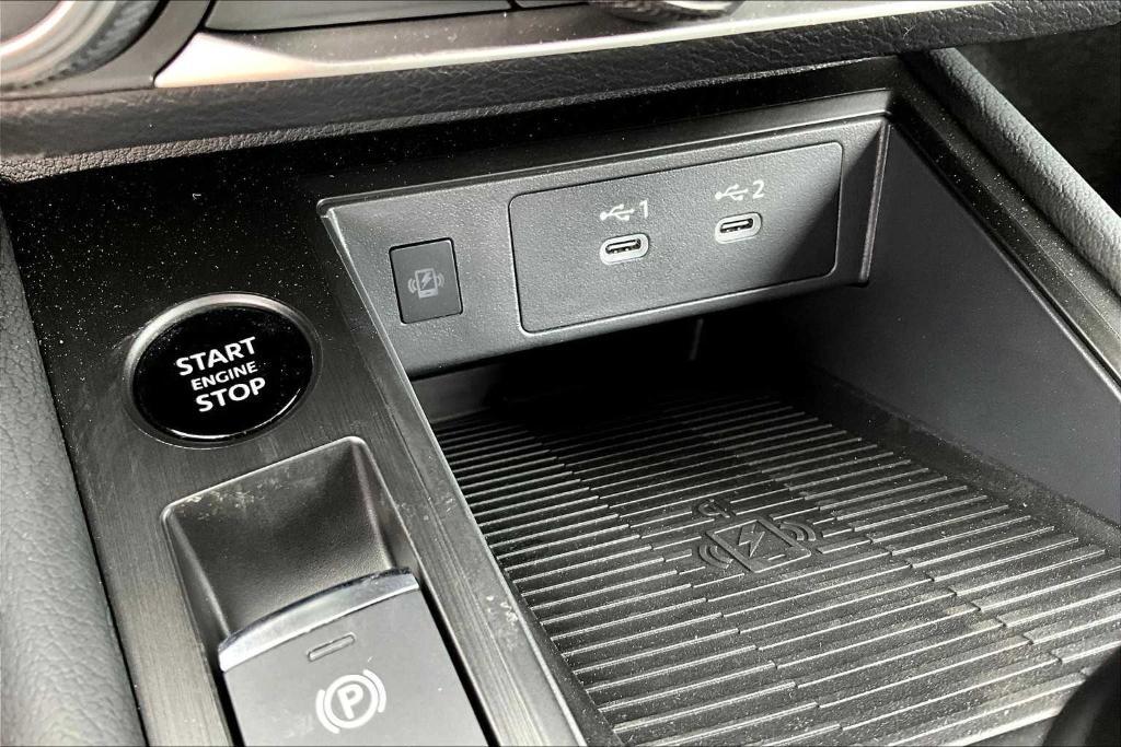 new 2025 Nissan Kicks car, priced at $28,730