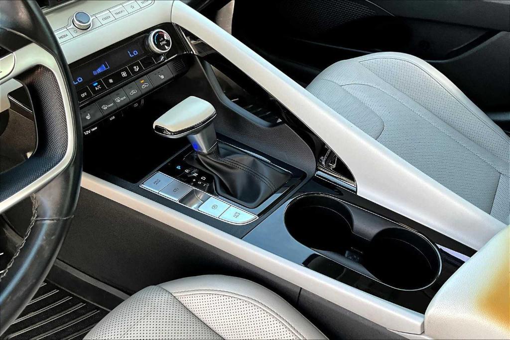 used 2021 Hyundai Elantra car, priced at $17,150