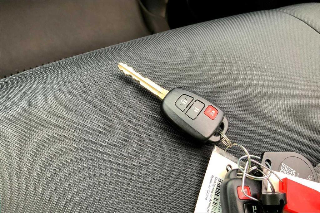 used 2018 Toyota Tundra car, priced at $32,388