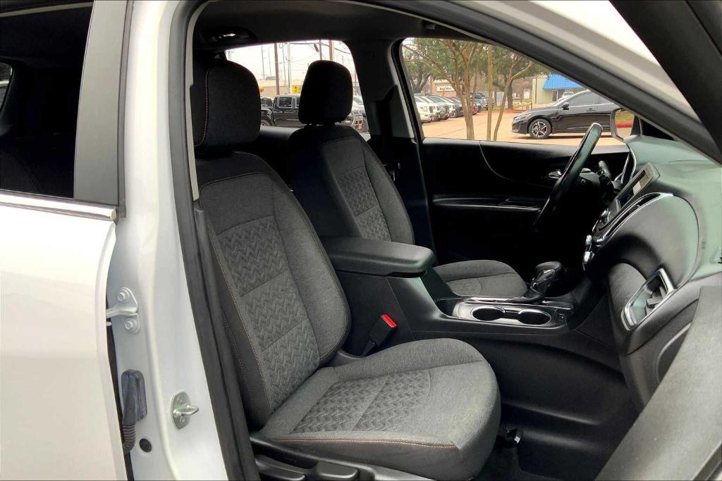 used 2022 Chevrolet Equinox car, priced at $18,988