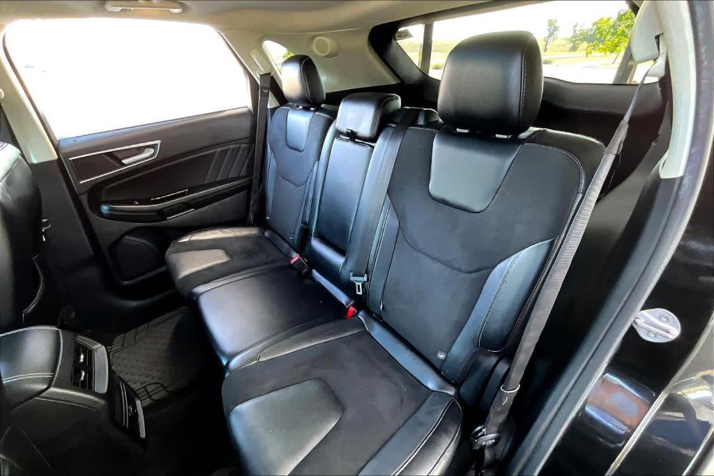 used 2015 Ford Edge car, priced at $12,988