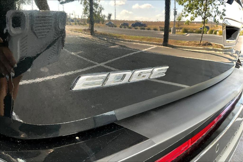used 2015 Ford Edge car, priced at $12,988