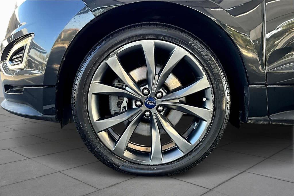 used 2015 Ford Edge car, priced at $12,988