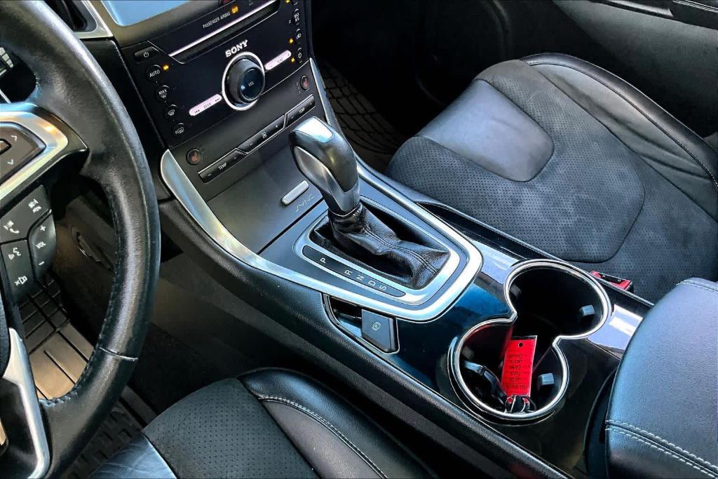 used 2015 Ford Edge car, priced at $12,988