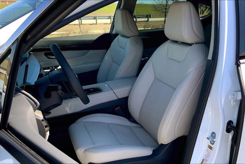 used 2025 Nissan Murano car, priced at $42,988