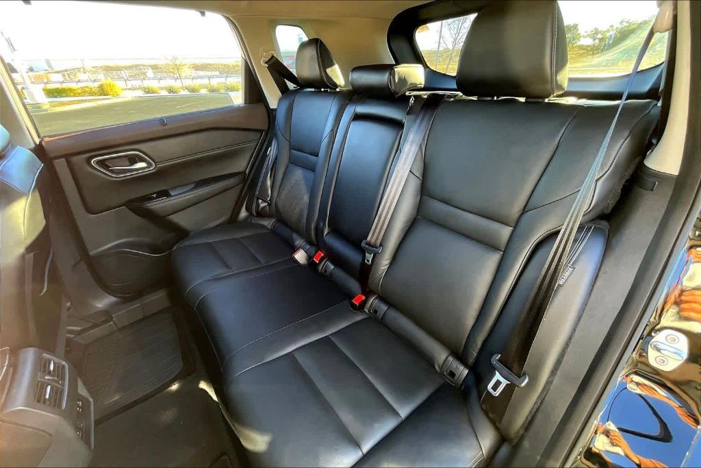 used 2021 Nissan Rogue car, priced at $21,988