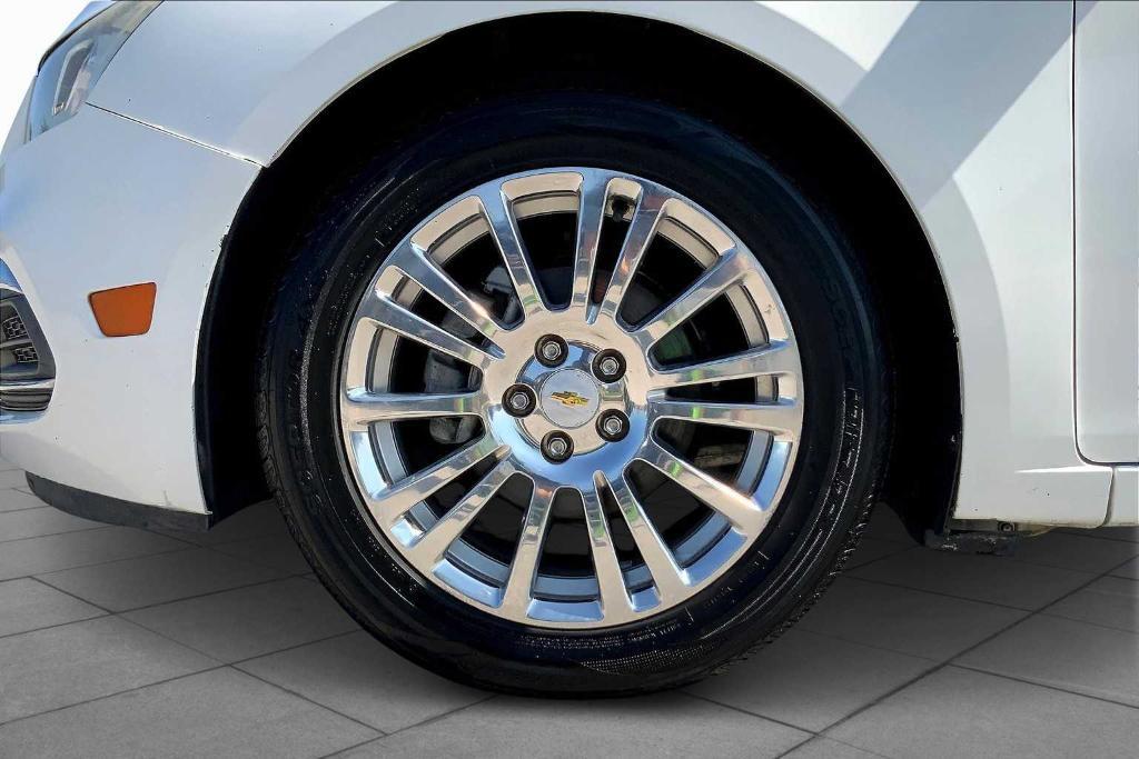 used 2015 Chevrolet Cruze car, priced at $8,088