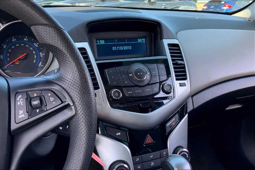 used 2015 Chevrolet Cruze car, priced at $8,088