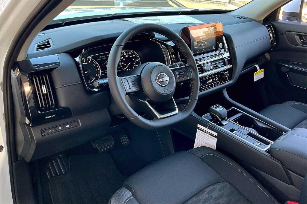 new 2025 Nissan Pathfinder car, priced at $39,340