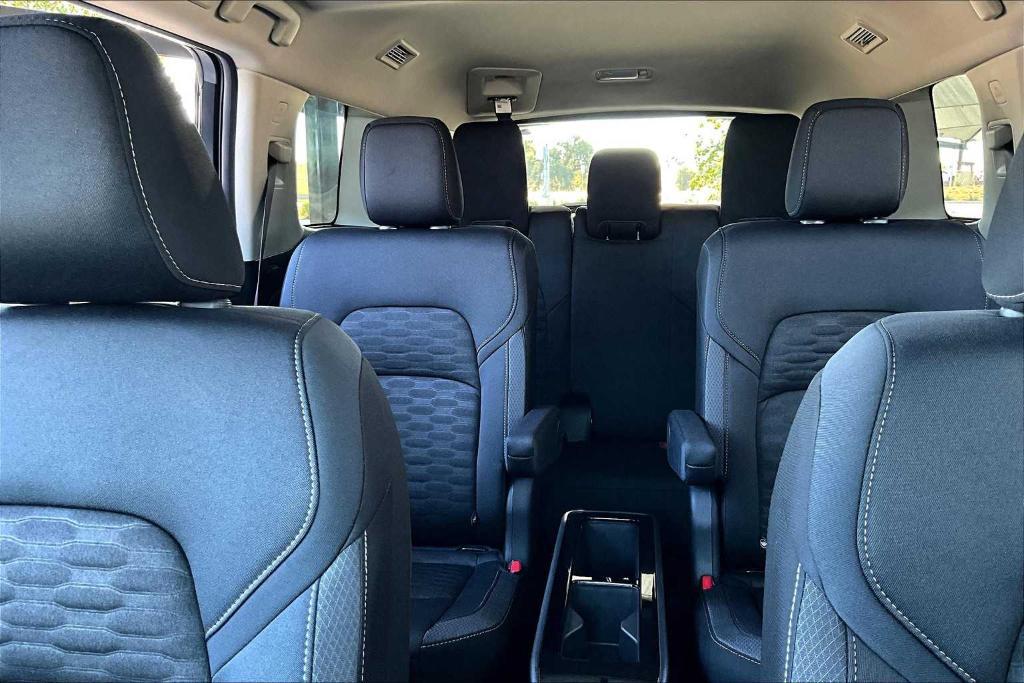 new 2025 Nissan Pathfinder car, priced at $39,340