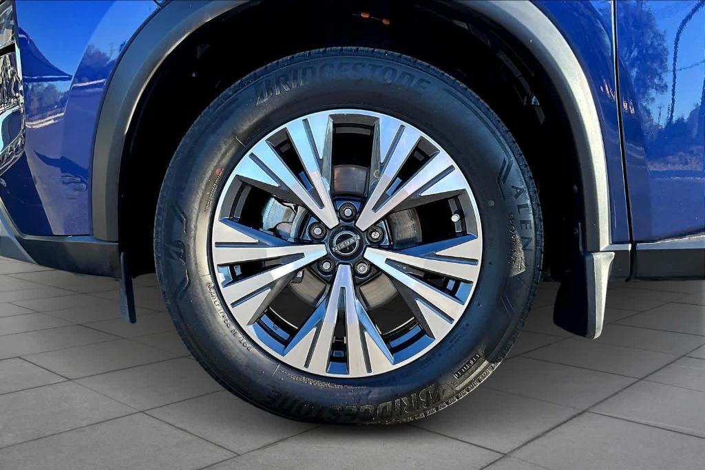 used 2023 Nissan Rogue car, priced at $19,988