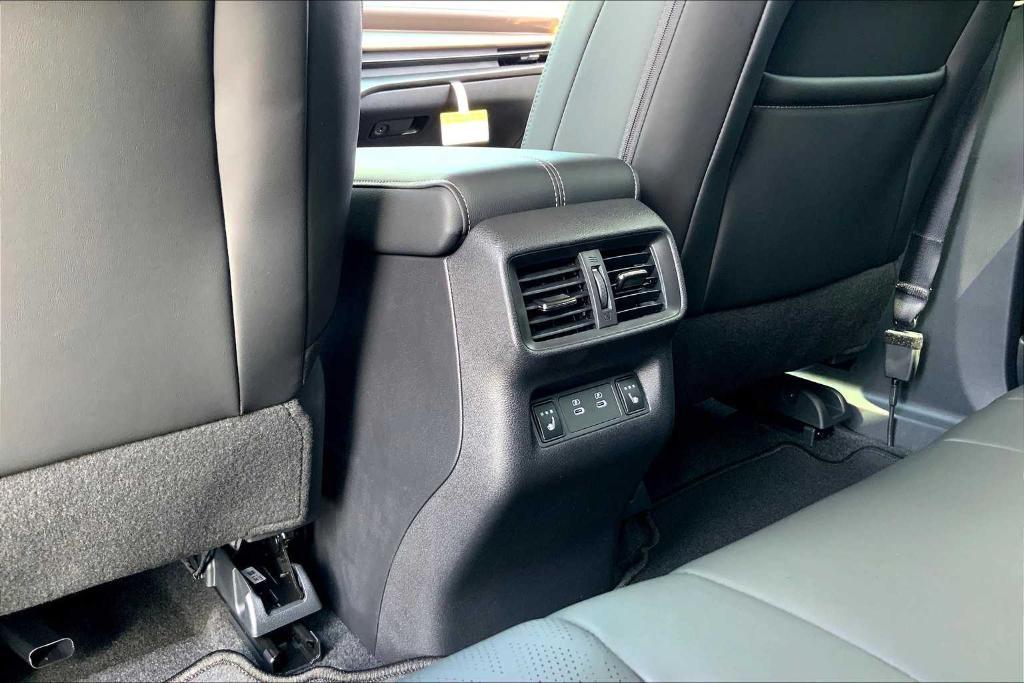 new 2025 Nissan Murano car, priced at $51,710