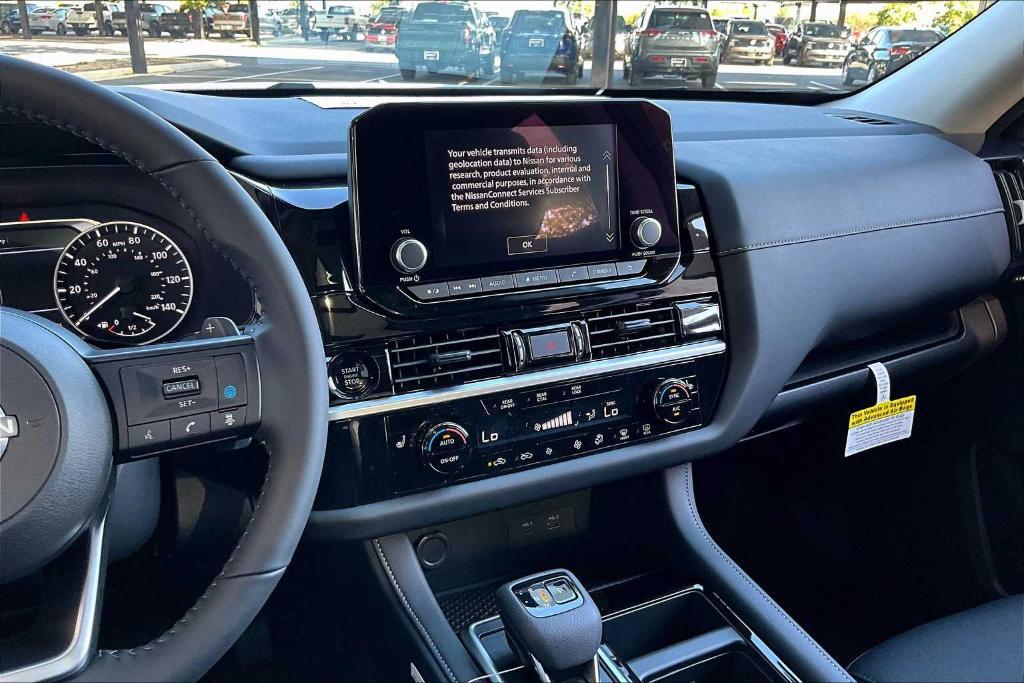 new 2025 Nissan Pathfinder car, priced at $40,890