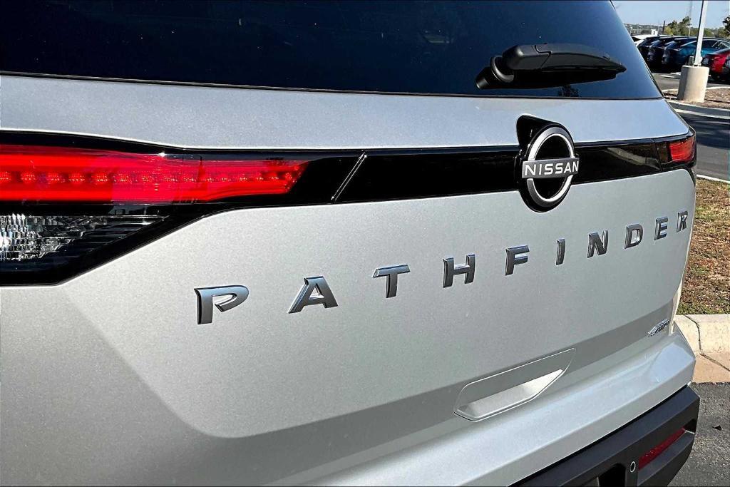 new 2025 Nissan Pathfinder car, priced at $40,890