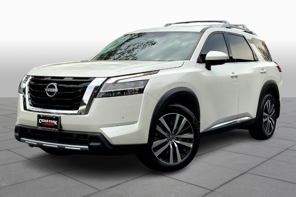 new 2024 Nissan Pathfinder car, priced at $50,685