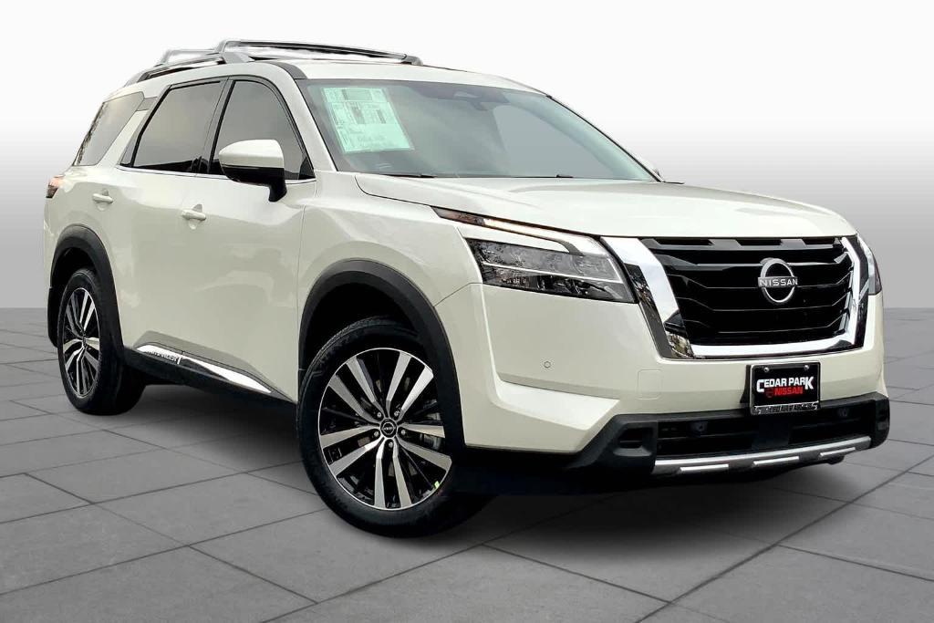 new 2024 Nissan Pathfinder car, priced at $50,685