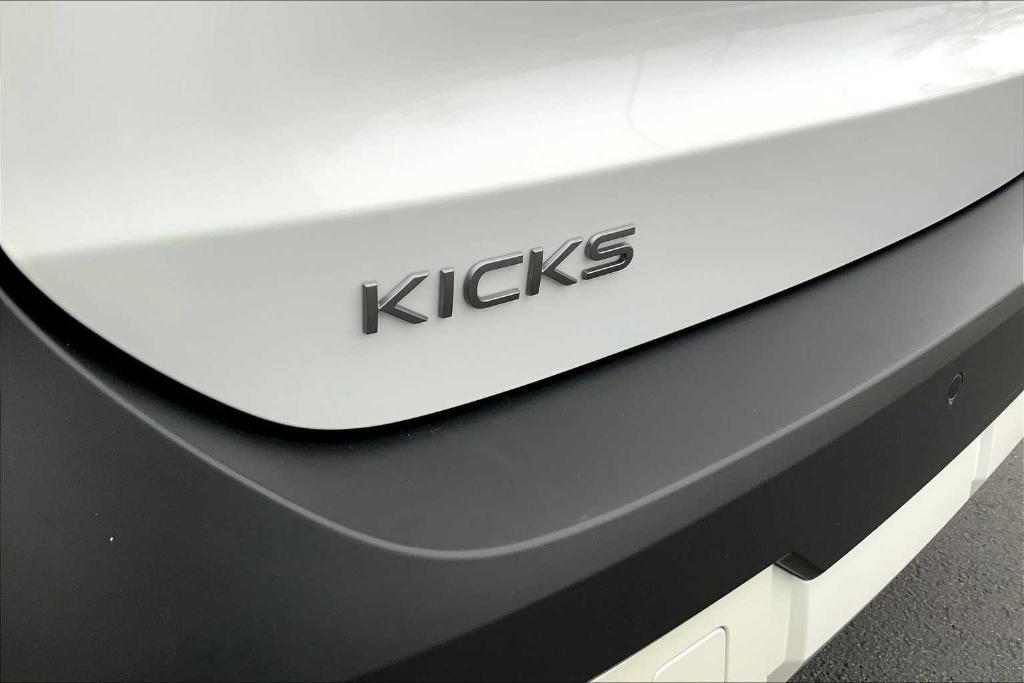 new 2025 Nissan Kicks car, priced at $31,995