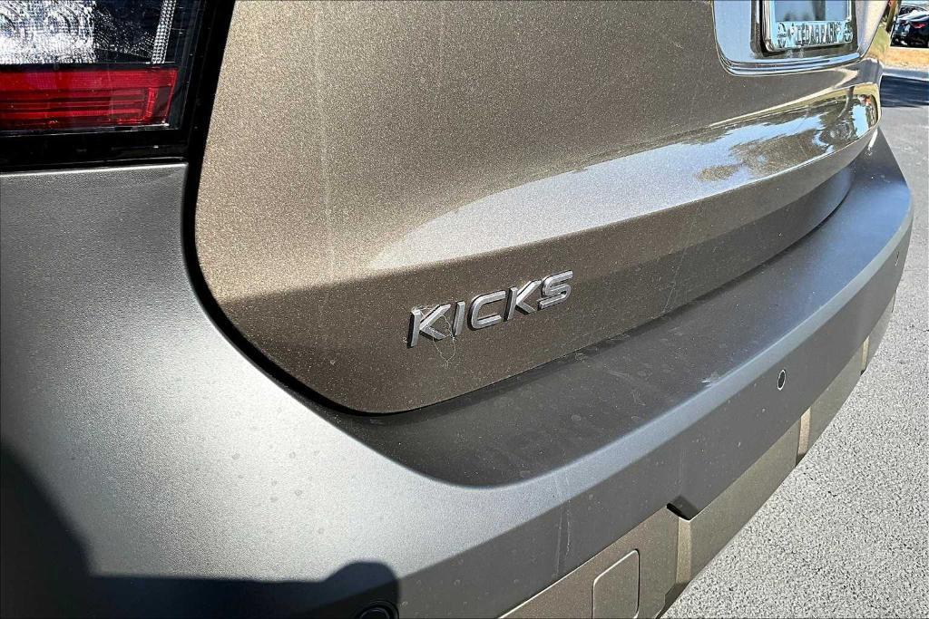 new 2025 Nissan Kicks car, priced at $25,225