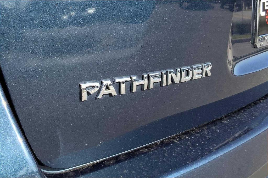 used 2015 Nissan Pathfinder car, priced at $13,963