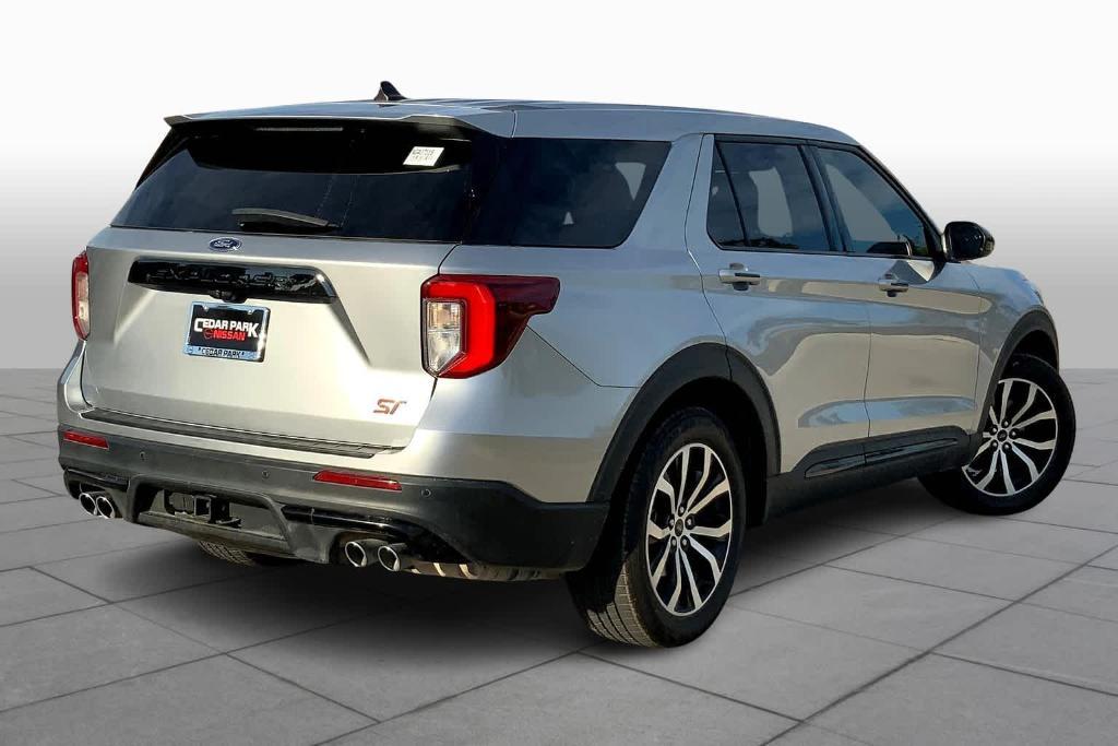 used 2022 Ford Explorer car, priced at $31,300