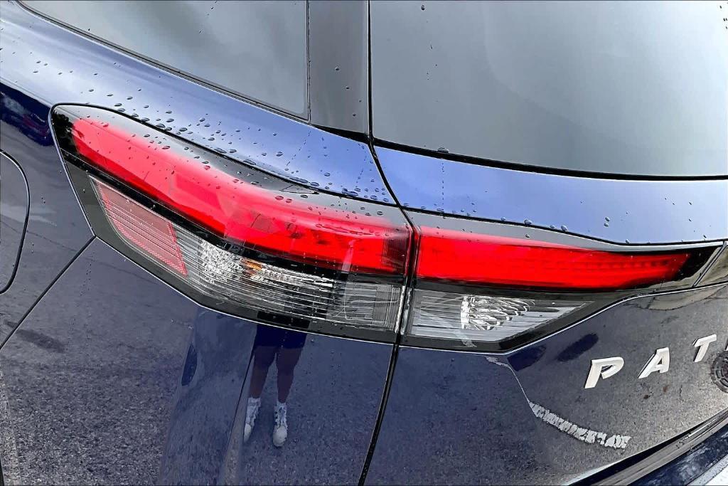 new 2025 Nissan Pathfinder car, priced at $39,590