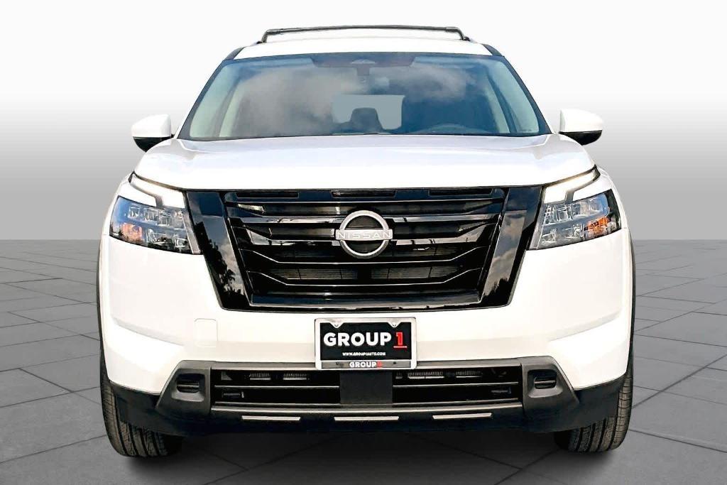 new 2025 Nissan Pathfinder car, priced at $37,825