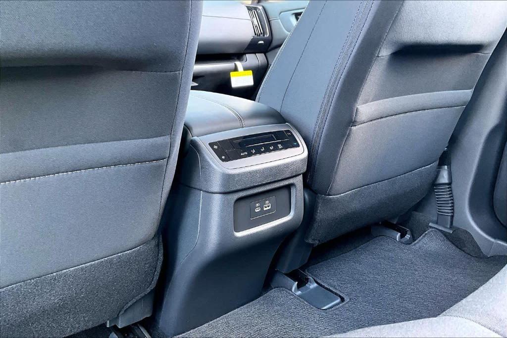 new 2025 Nissan Pathfinder car, priced at $37,825