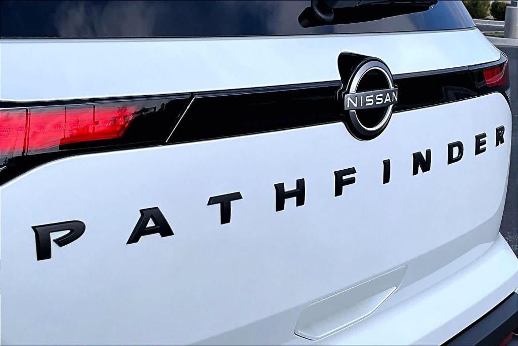 new 2025 Nissan Pathfinder car, priced at $37,825