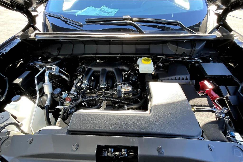 new 2025 Nissan Pathfinder car, priced at $40,030