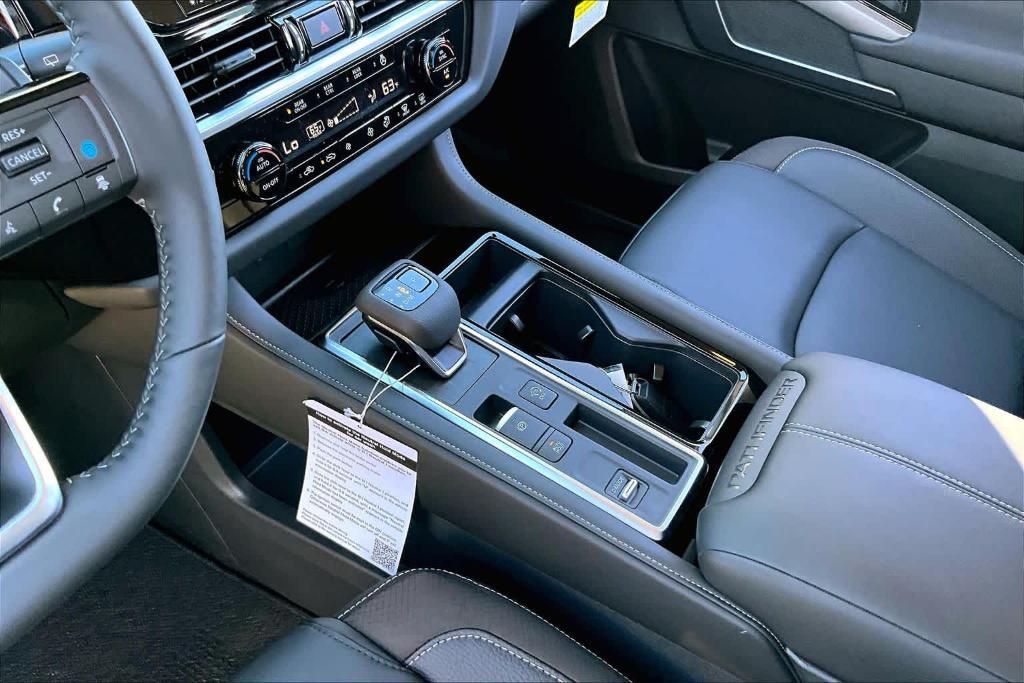 new 2025 Nissan Pathfinder car, priced at $40,030