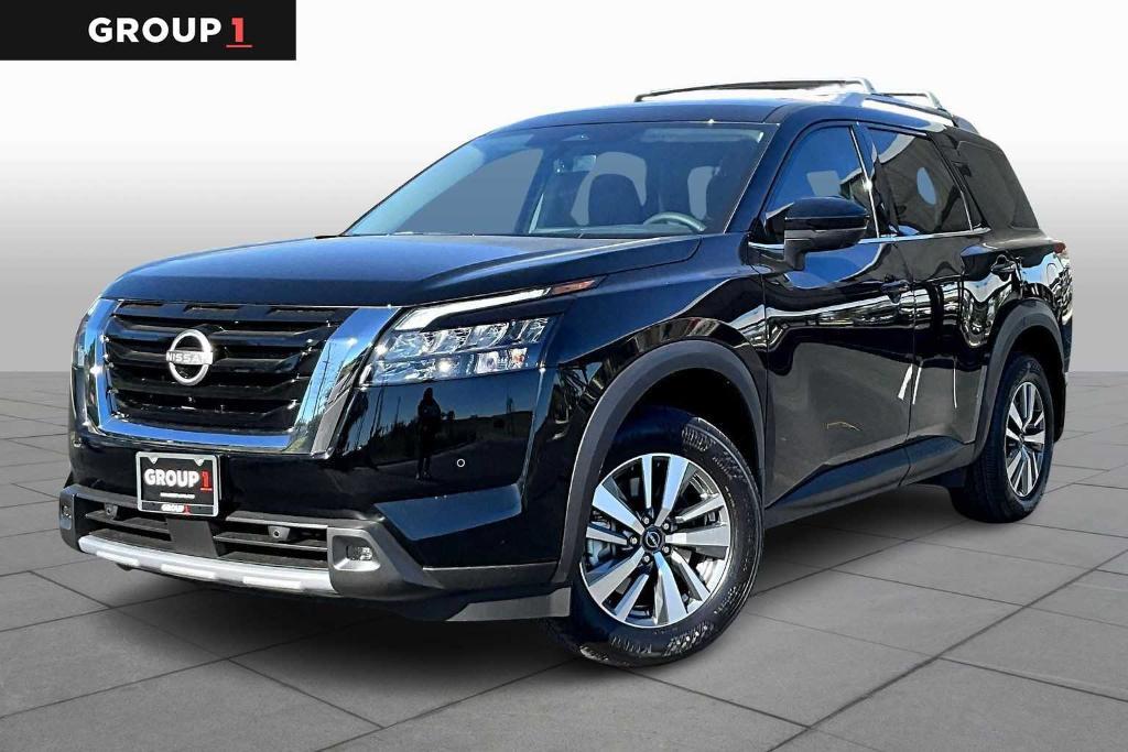 new 2025 Nissan Pathfinder car, priced at $40,030