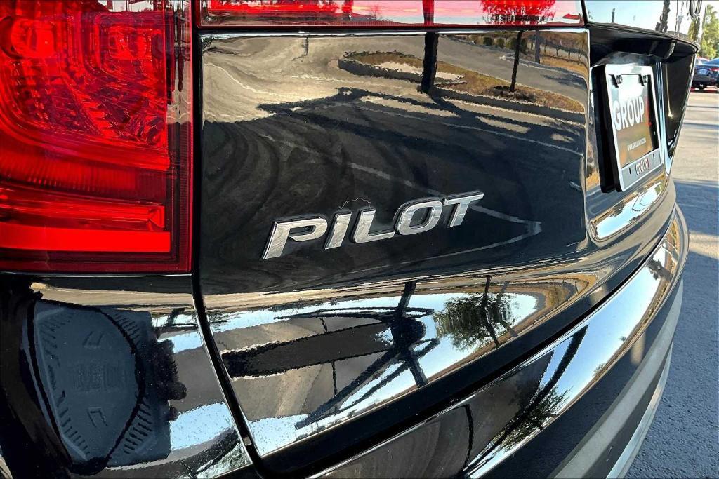 used 2018 Honda Pilot car, priced at $17,963