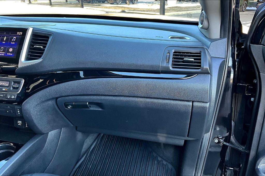 used 2018 Honda Pilot car, priced at $17,963