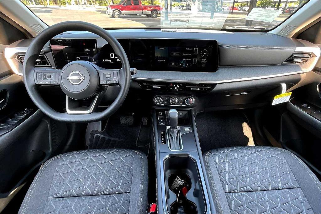 new 2025 Nissan Kicks car, priced at $26,400