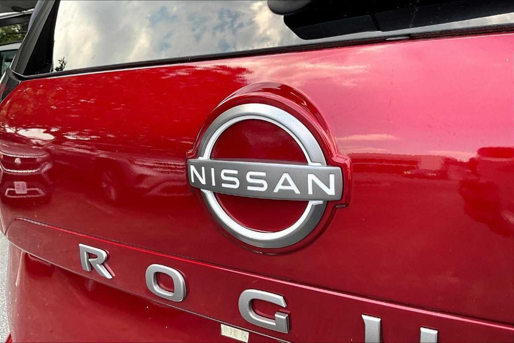 used 2024 Nissan Rogue car, priced at $26,288