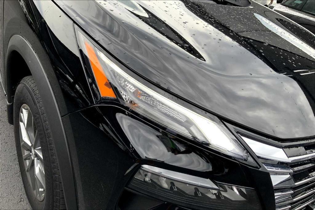 new 2025 Nissan Rogue car, priced at $30,850