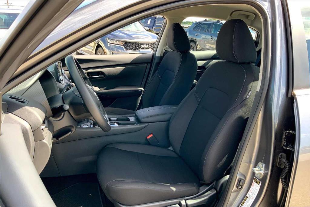 new 2025 Nissan Sentra car, priced at $23,335
