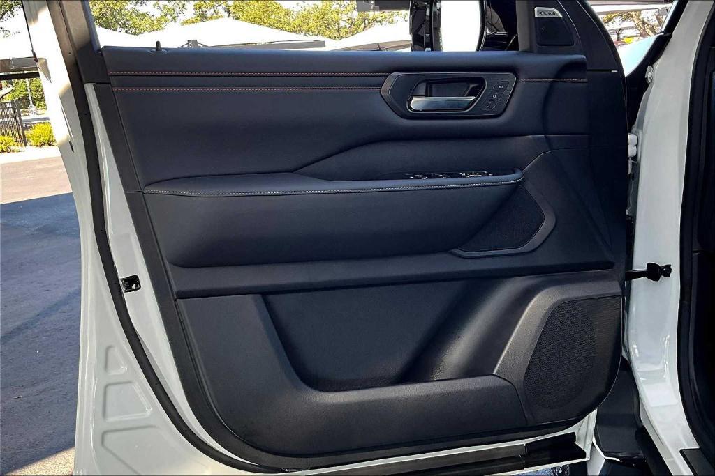 new 2026 Nissan Armada car, priced at $84,475